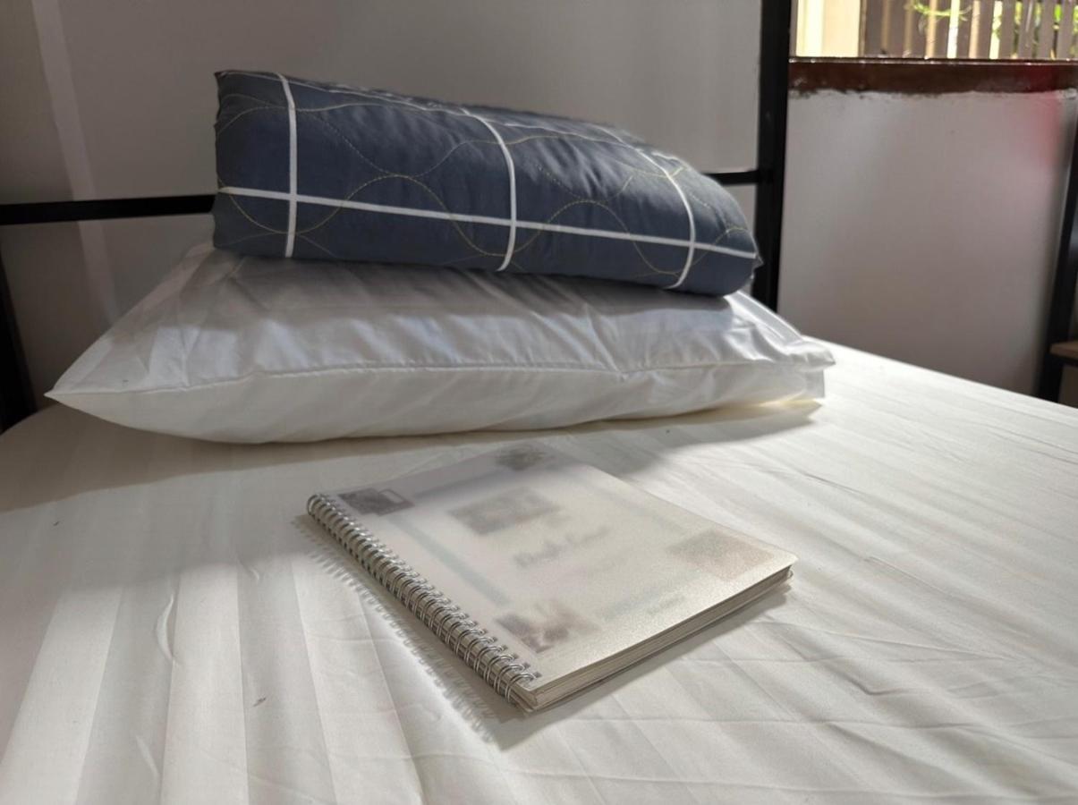 Aurora Backpackers Hostel Luang Prabang Exterior photo