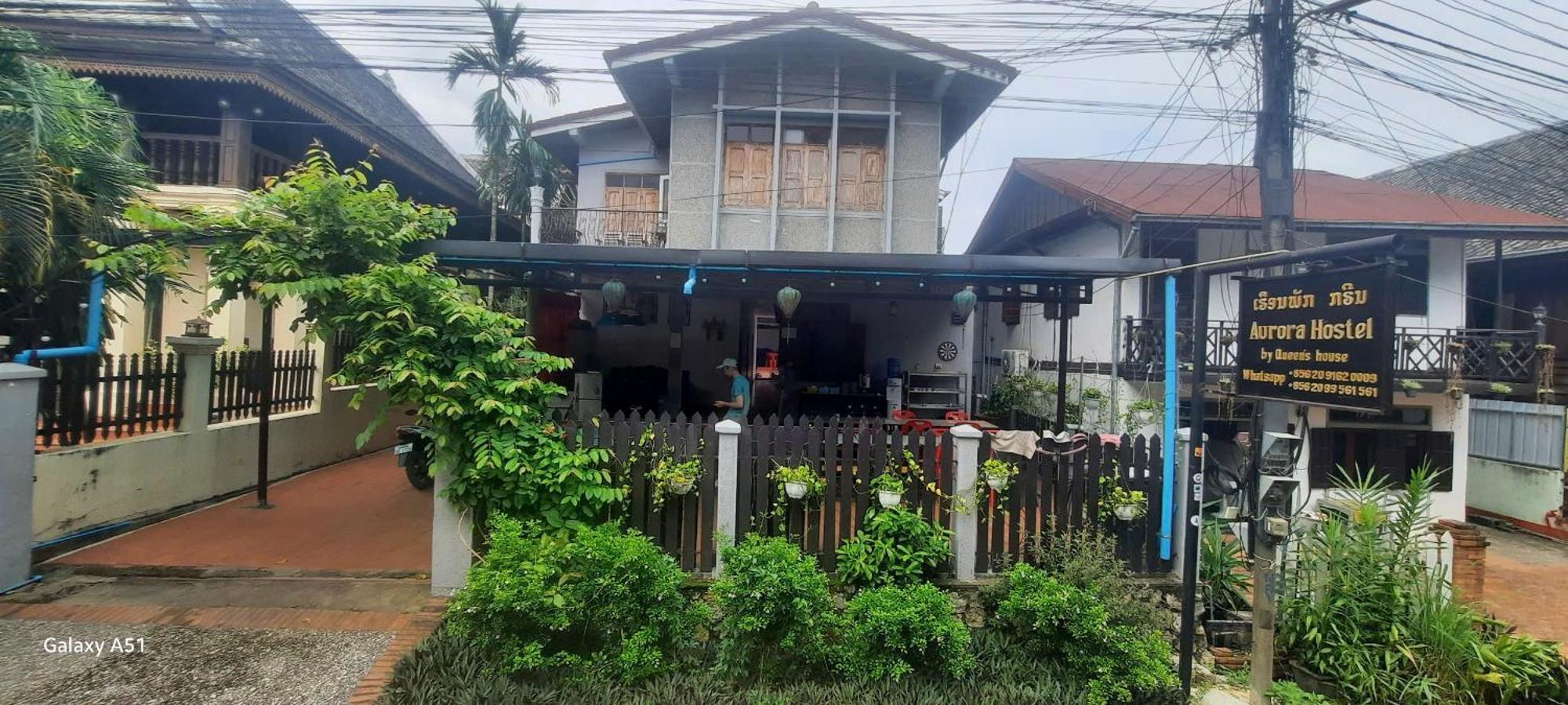 Aurora Backpackers Hostel Luang Prabang Exterior photo
